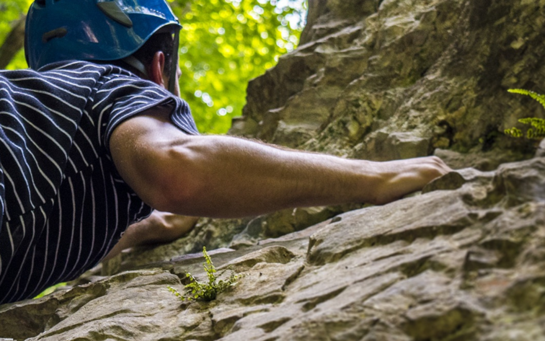 INITIATION À L’ESCALADE